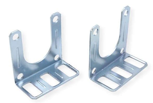 Naar omschrijving van 800-2332 - BACHMANN IT PDU ALU 1HE 8x C13 3x C19, stroomkabel met C20 stekker