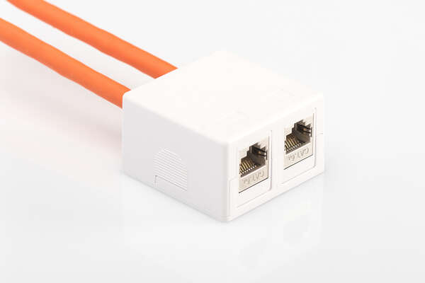 Naar omschrijving van AT-AG-302A-WH - Consolidation-Point Box for 2x Keystone Jacks pure white, 2-port
