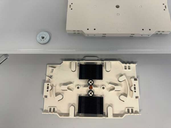 Naar omschrijving van B61903S24 - 24 voudige fiberbox grijs