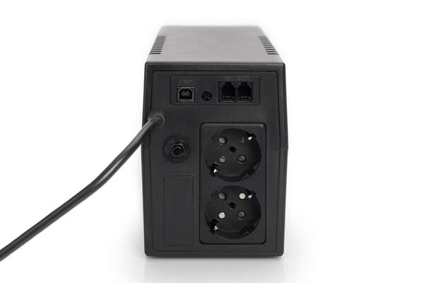 Naar omschrijving van DN-170063 - Line-Interactive UPS, 600VA/360W 12V/7Ah x1 battery,2x CEE 7/7 outlet,RJ-11,LED