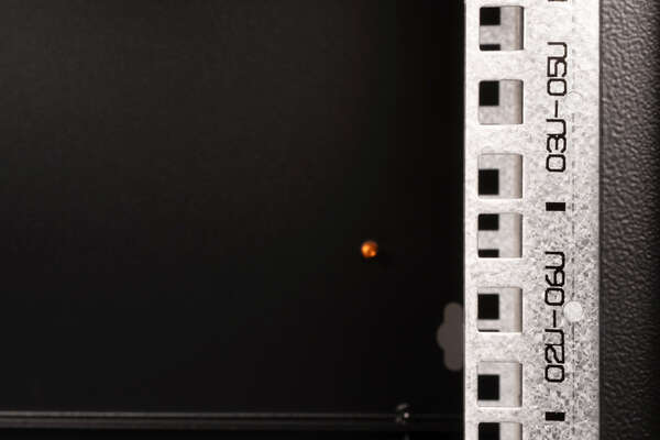 Naar omschrijving van DN-19-07-U-SW - 7U wall mounting cabinet, Unique 420x600x450 mm, color black (RAL 9005)