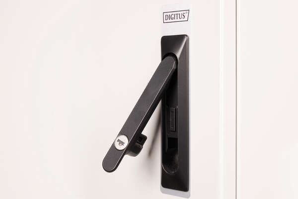 Naar omschrijving van DN-19-16U-I-OD - 16U wall mounting cabinet, outdoor, IP55 891x600x450 mm, color grey (RAL 7035)