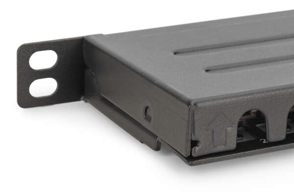 Naar omschrijving van DN-91624S-SL-SH - CAT 6 Patch Panel, shielded,24-port RJ45 with shutter, 8P8C, LSA, 0.5U, 19