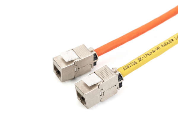 Naar omschrijving van DN-93617-24 - CAT 6A Keystone Jack, shielded tool free connec., set 24 pcs