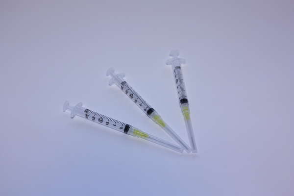 Naar omschrijving van EPOXIE-018 - Injectiespuit voor epoxiehars