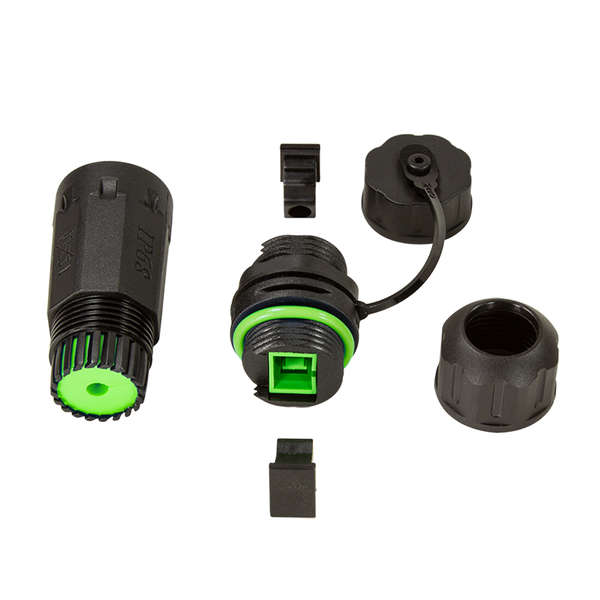 Naar omschrijving van FA05SX2 - Waterproof fiber optic Simplex SC connector with cable gland and dust cap