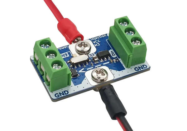 Naar omschrijving van QLD-DBOOSTER - QuinLED Data Booster