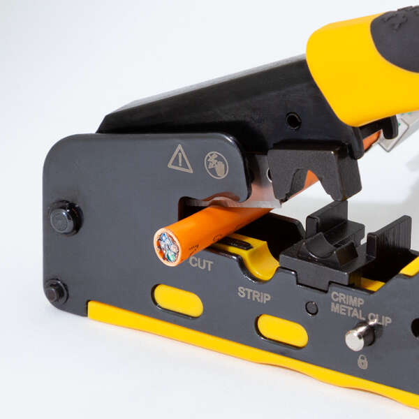 Naar omschrijving van WZ0060 - Crimp tool for CAT5/6/6A/7 & PASS THROUGH connectors