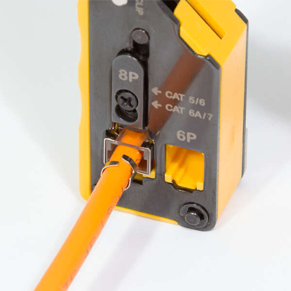 Naar omschrijving van WZ0060 - Crimp tool for CAT5/6/6A/7 & PASS THROUGH connectors